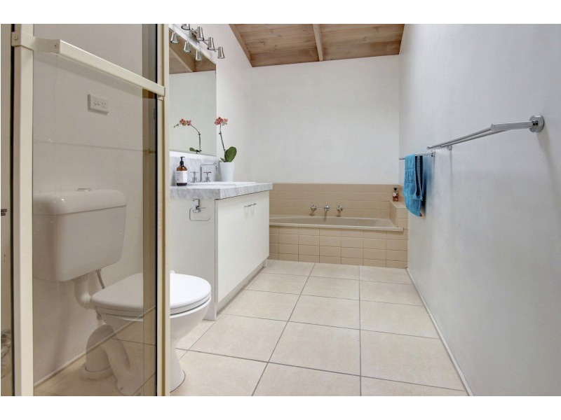 12 Cooraminta Road, Rye VIC 3941