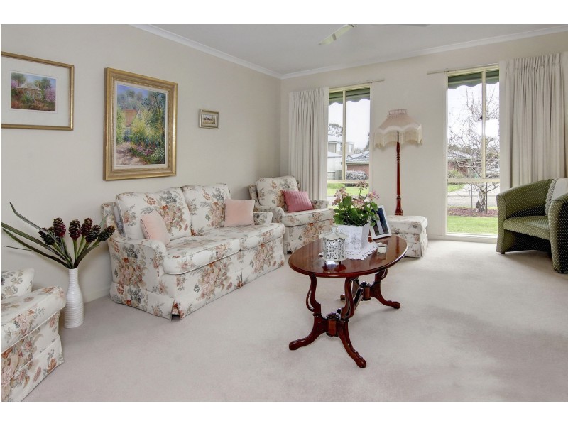 33 Armstrong Road, Mccrae VIC 3938