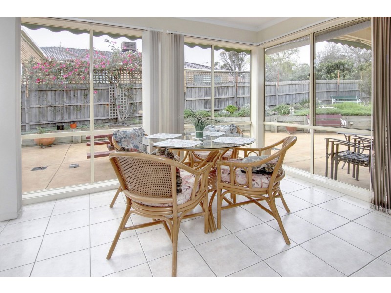 33 Armstrong Road, Mccrae VIC 3938