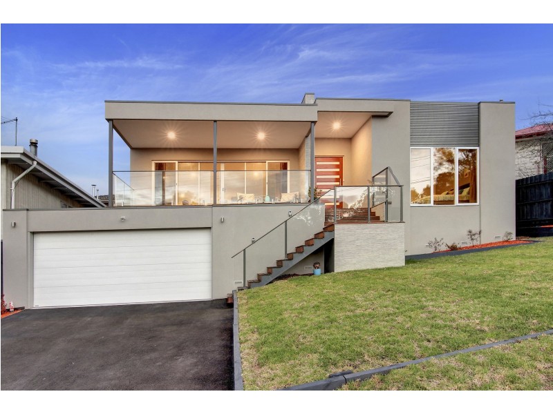 19 Hillside Avenue, Dromana VIC 3936