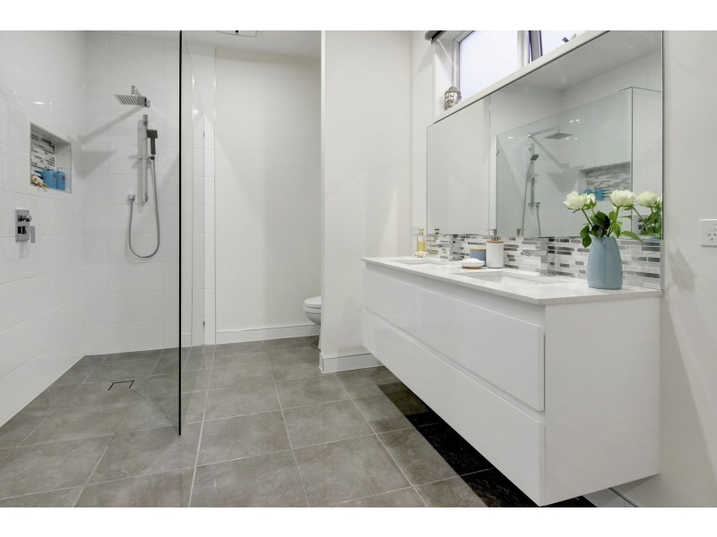 19 Hillside Avenue, Dromana VIC 3936