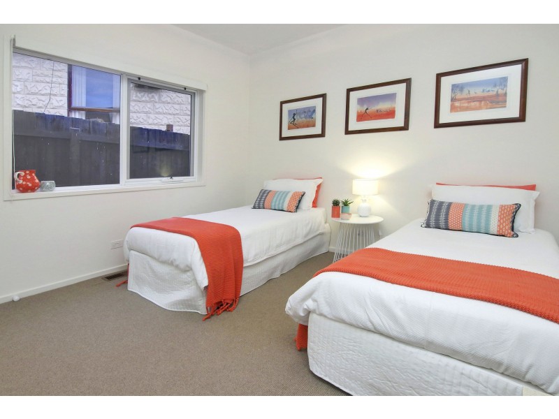 19 Hillside Avenue, Dromana VIC 3936