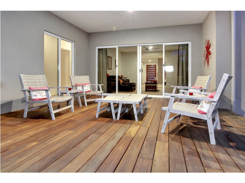 19 Hillside Avenue, Dromana VIC 3936