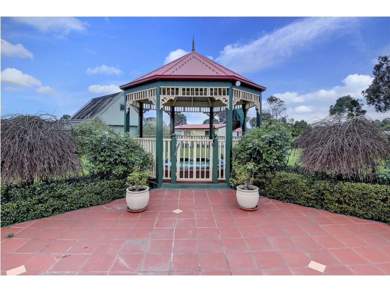 15 Two Bays Drive, Somerville VIC 3912