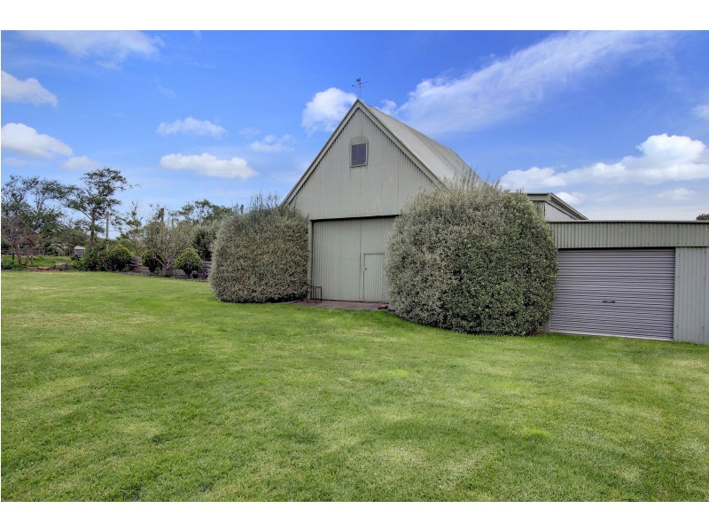 15 Two Bays Drive, Somerville VIC 3912