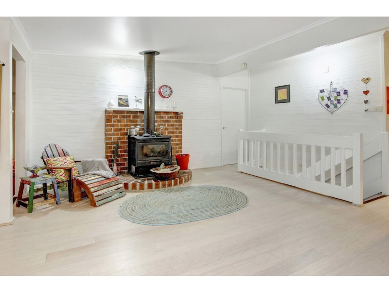 15 Carrathool Avenue, Rosebud VIC 3939