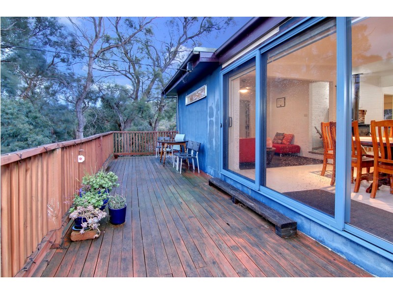 15 Carrathool Avenue, Rosebud VIC 3939