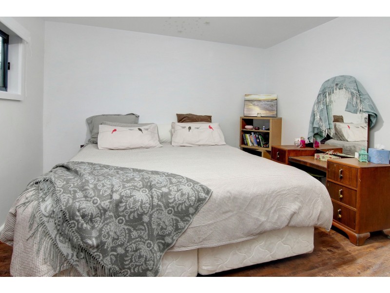 15 Carrathool Avenue, Rosebud VIC 3939