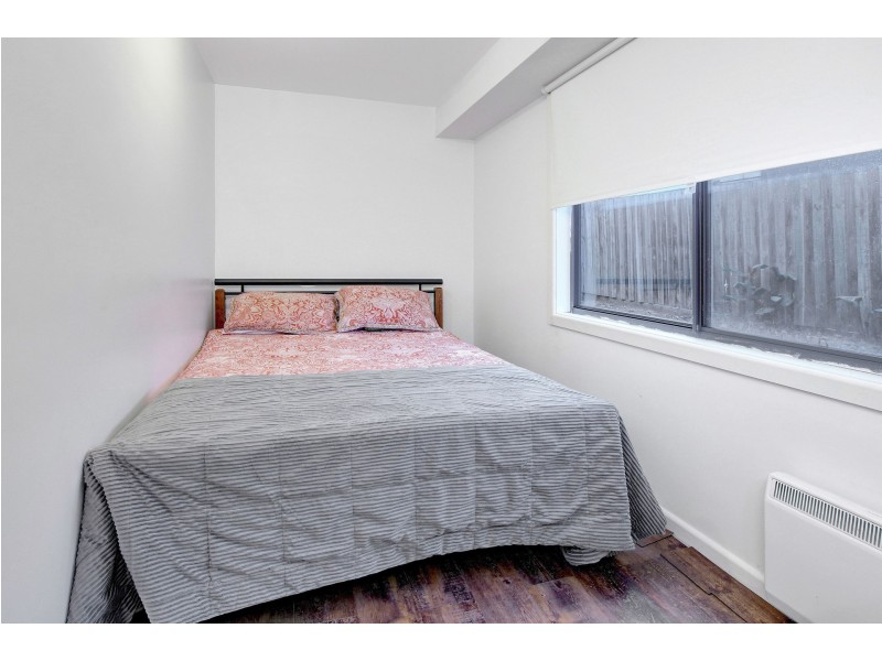 15 Carrathool Avenue, Rosebud VIC 3939