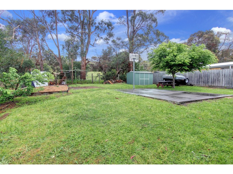 15 Carrathool Avenue, Rosebud VIC 3939