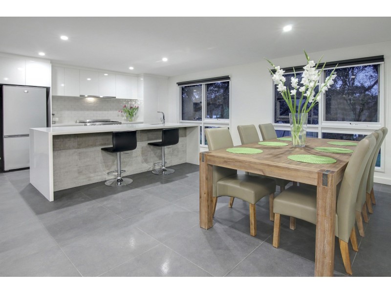 1 Kanimbla Court, Rye VIC 3941