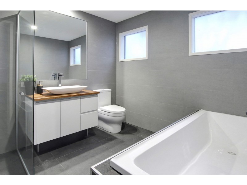 1 Kanimbla Court, Rye VIC 3941