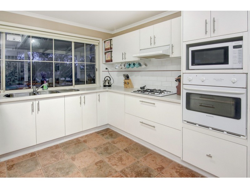 128 Avon Road, Rye VIC 3941