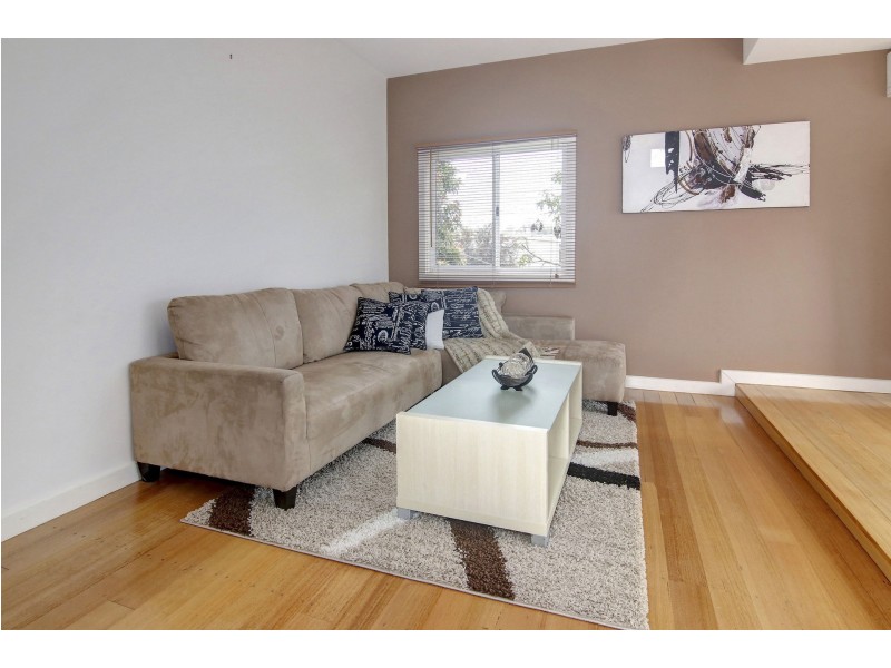 20 Glenwood Ave, Dromana VIC 3936