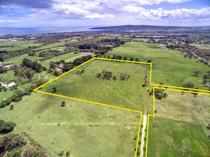 8 Boundary Road, Dromana VIC 3936