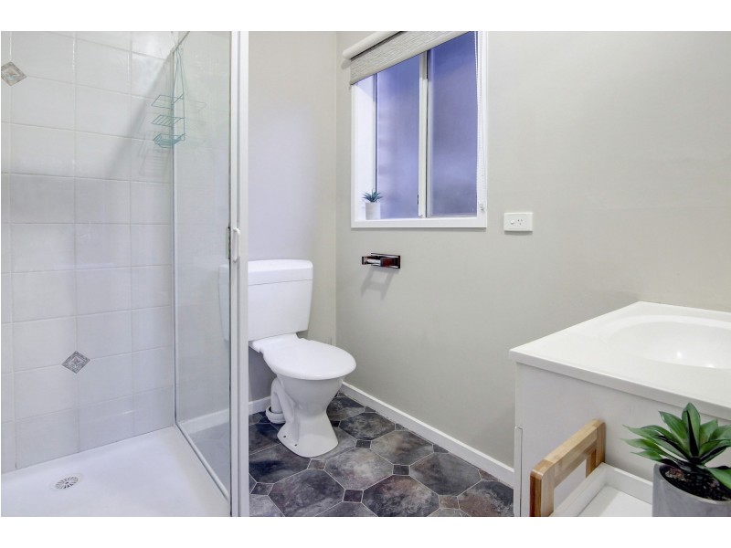 56 Cootamundra Avenue, Rosebud West VIC 3940