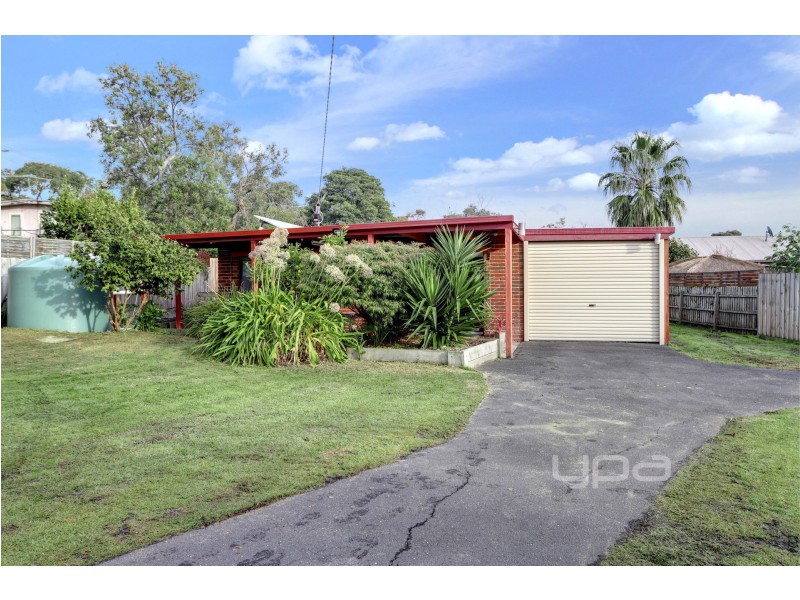 90 Rainier Avenue, Dromana VIC 3936