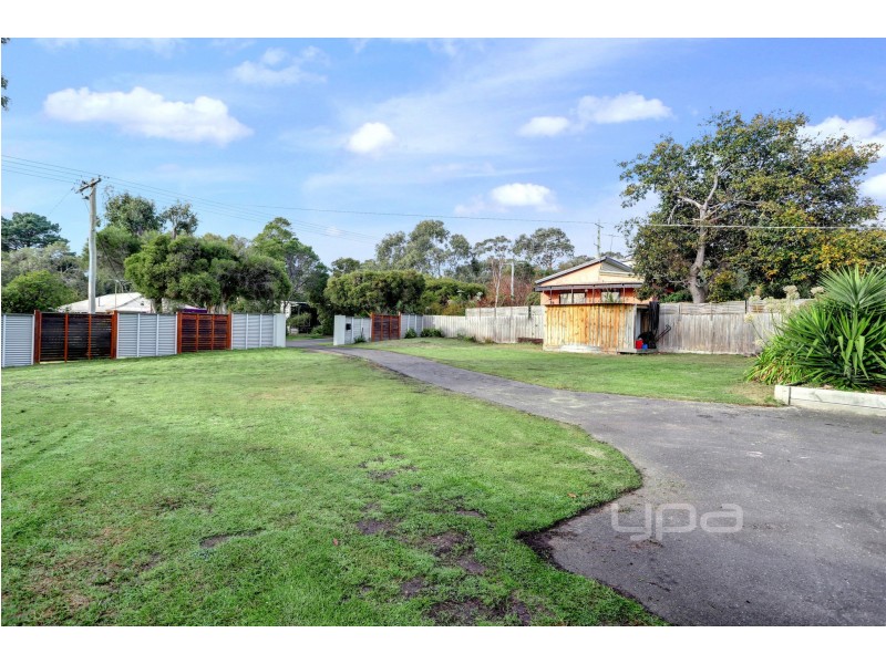 90 Rainier Avenue, Dromana VIC 3936