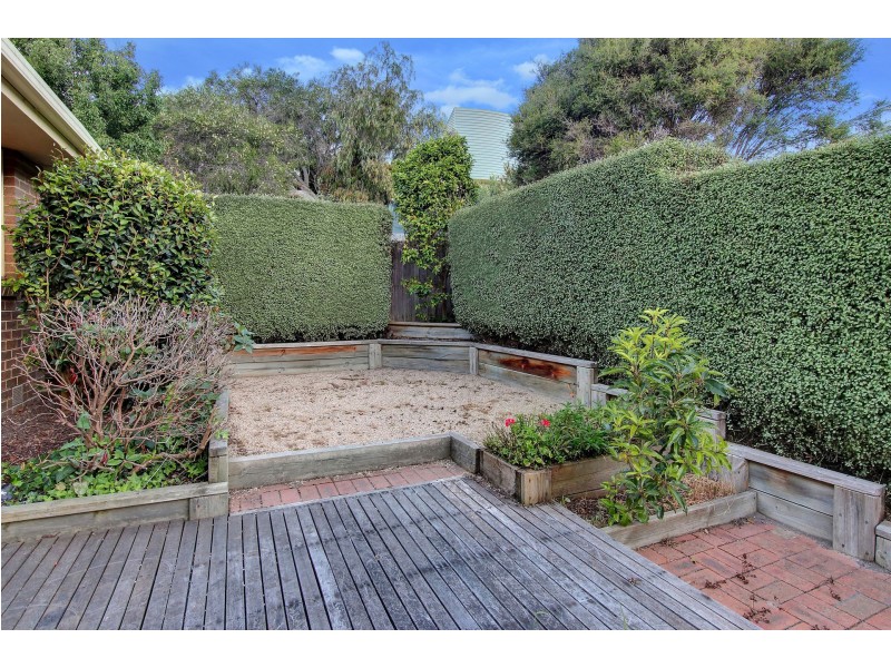 19 Seaview Street, Dromana VIC 3936