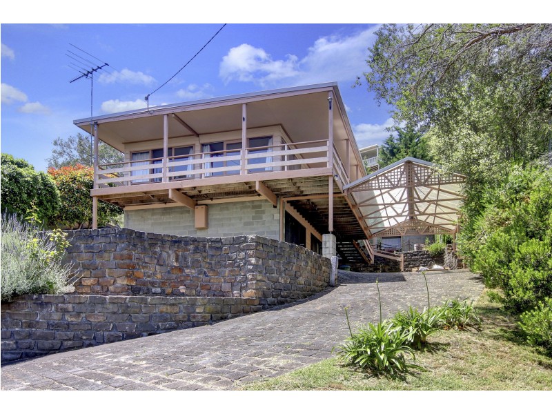 17 Wollert Street, Rye VIC 3941