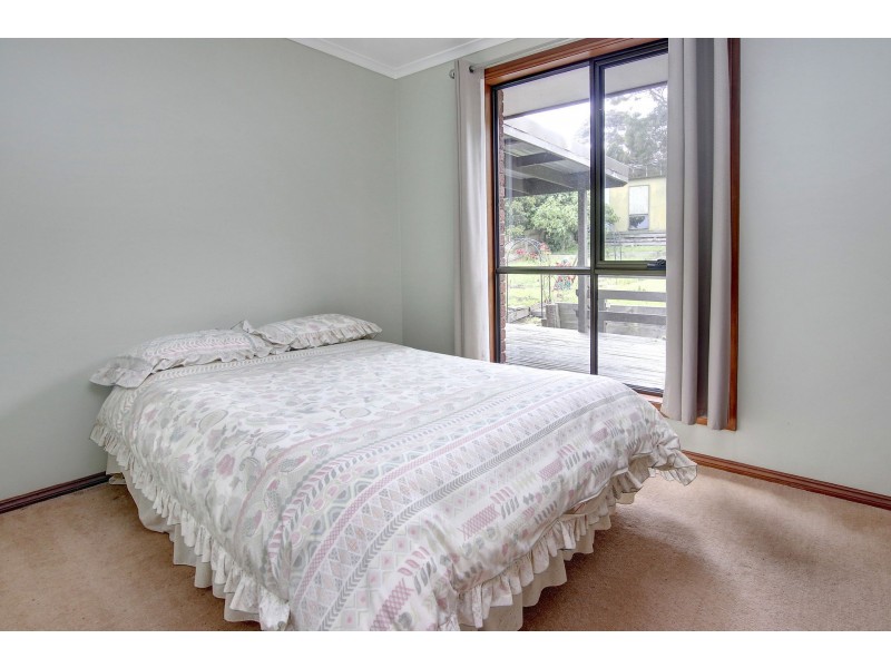 17 Arthurs Avenue, Mccrae VIC 3938