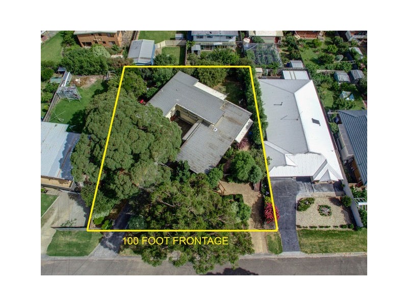 42 Dahlia Street, Dromana VIC 3936