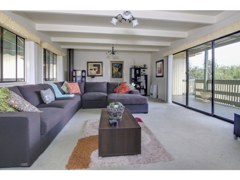 42 Dahlia Street, Dromana VIC 3936