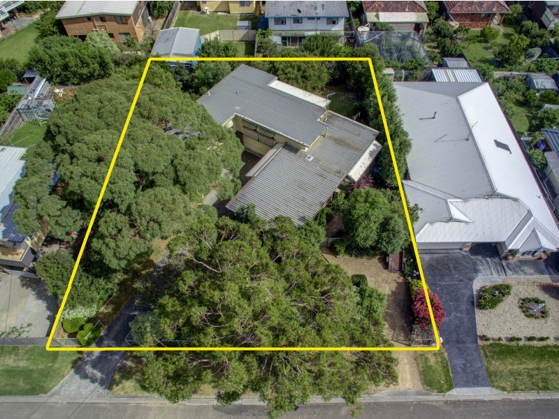 42 Dahlia Street, Dromana VIC 3936