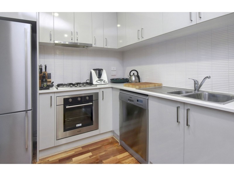 4/5 James Street, Dromana VIC 3936