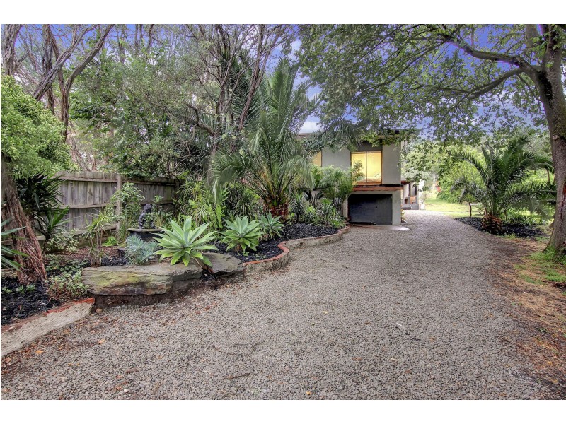 33 Kareela Drive, Tootgarook VIC 3941