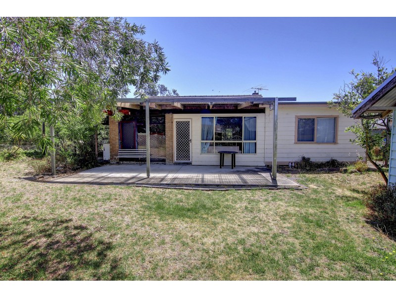 7 Blakiston Grove, Rye VIC 3941