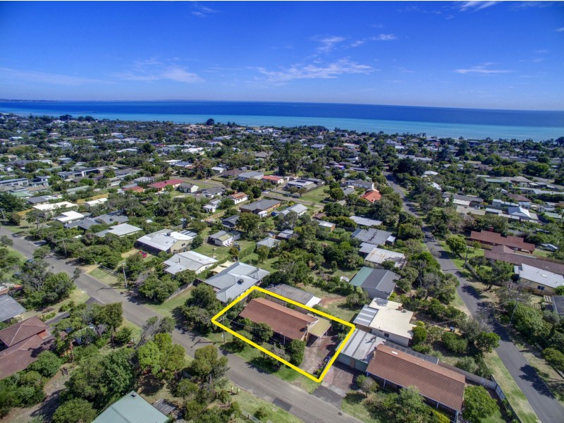 2A Waratah Street, Rye VIC 3941