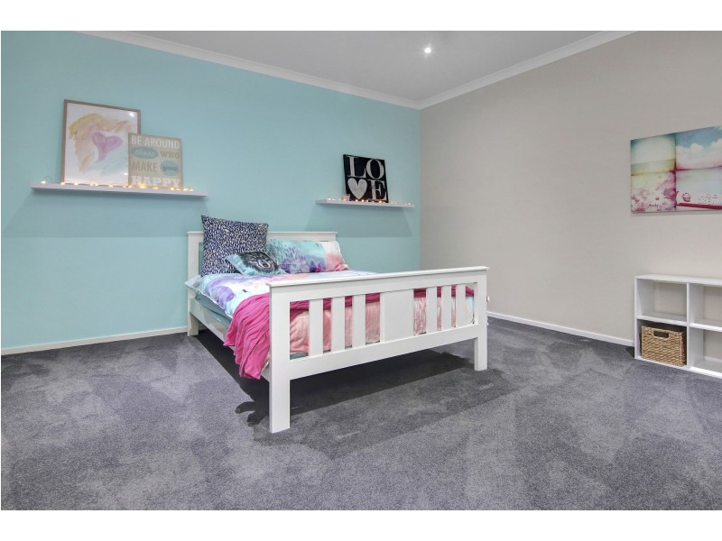 15 Wilson Crescent, Dromana VIC 3936