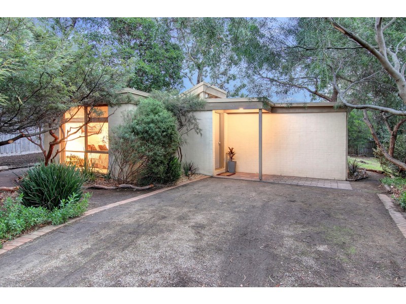 2 Plantation Drive, Rosebud VIC 3939