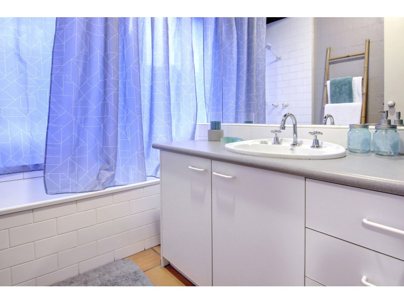 2 Plantation Drive, Rosebud VIC 3939