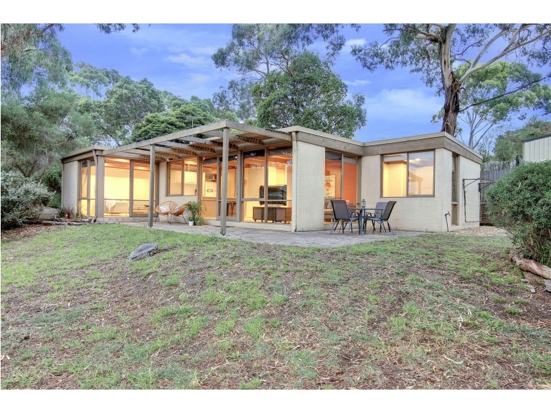 2 Plantation Drive, Rosebud VIC 3939