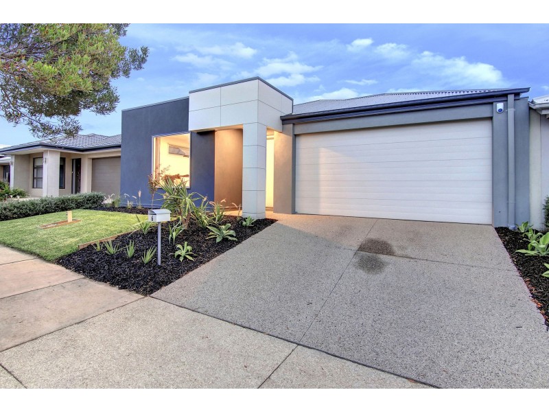 6 Portside Way, Safety Beach VIC 3936