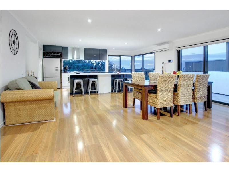 18 Wirruna Road, Dromana VIC 3936