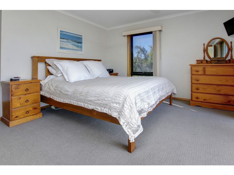 58 Palm Tree Drive, Safety Beach VIC 3936