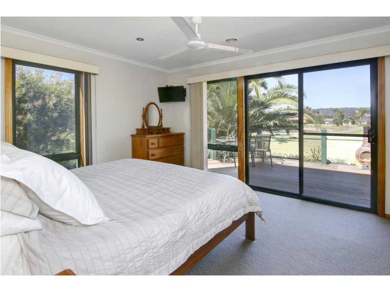 58 Palm Tree Drive, Safety Beach VIC 3936