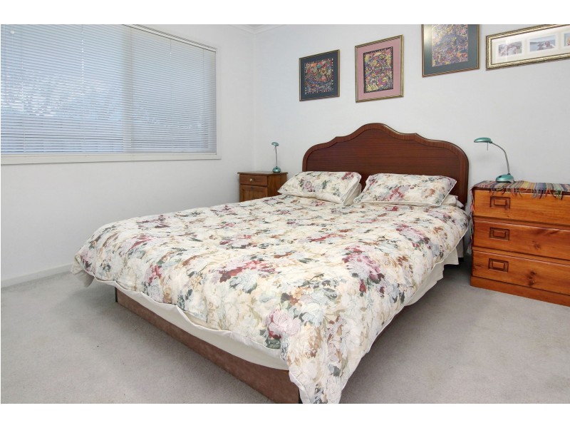 8 Sheila Street, Rye VIC 3941