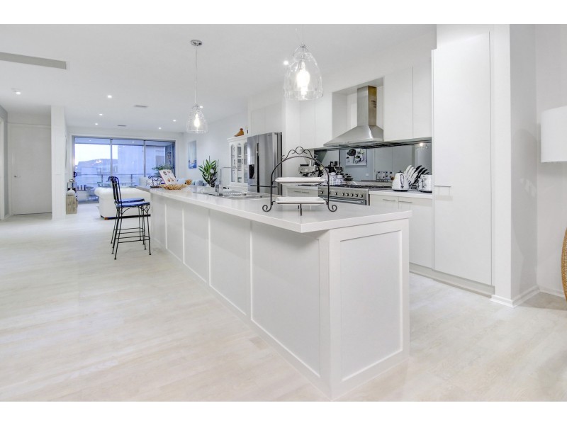 47 Helm Avenue, Safety Beach VIC 3936