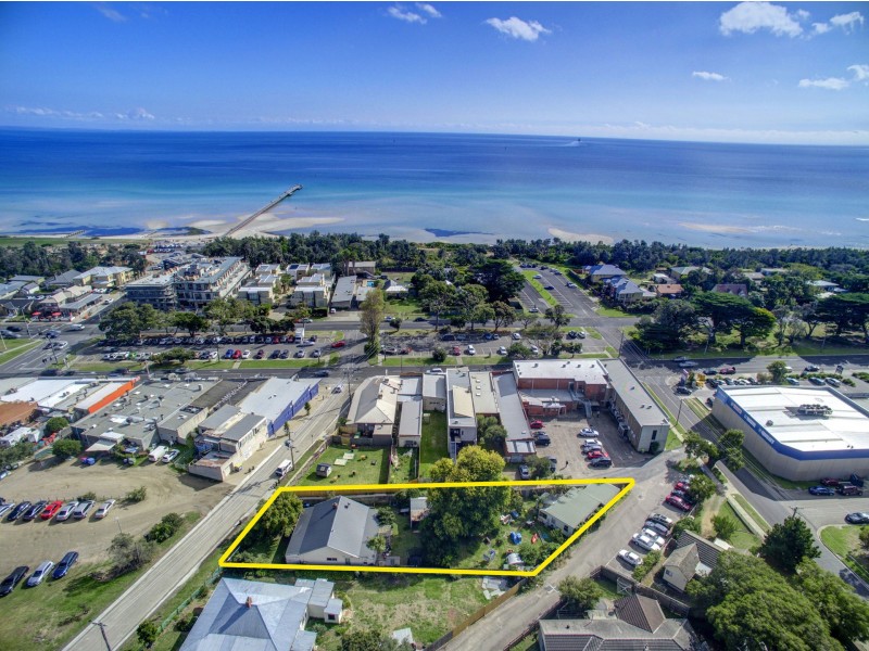 1 Wilson Street, Rosebud VIC 3939