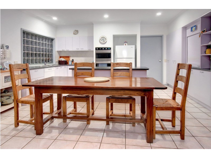 12 Windward Court, Arthurs Seat VIC 3936