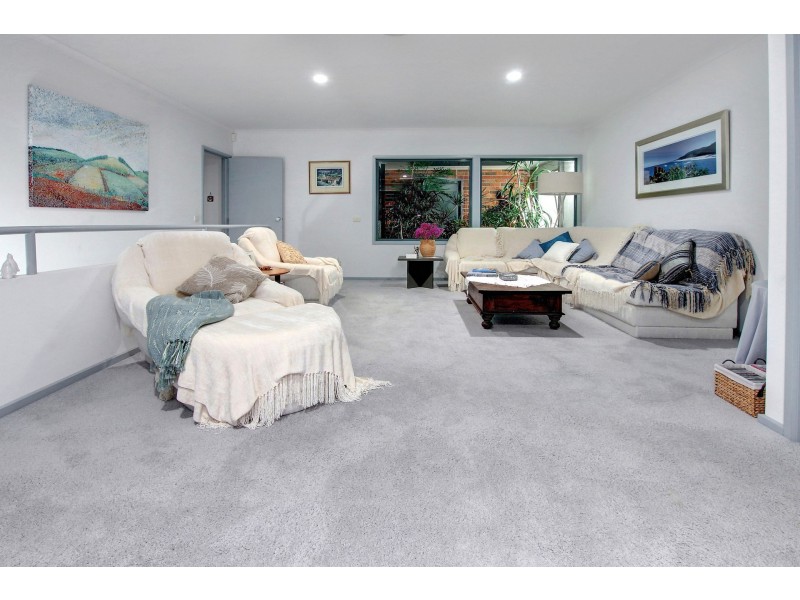 12 Windward Court, Arthurs Seat VIC 3936