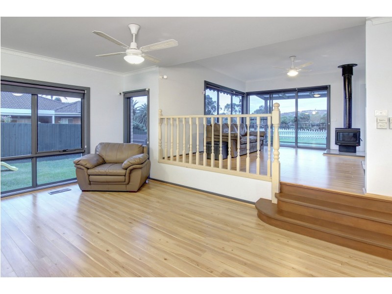 7  Palm Tree Drive, Safety Beach VIC 3936