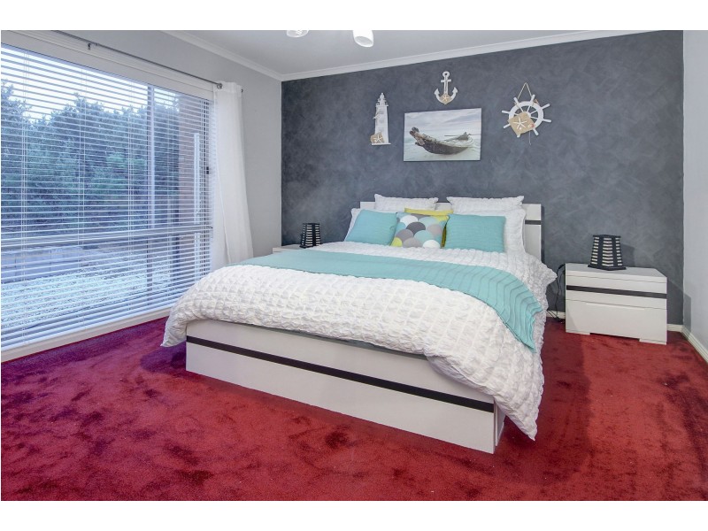 15 Daniella Court, St Andrews Beach VIC 3941