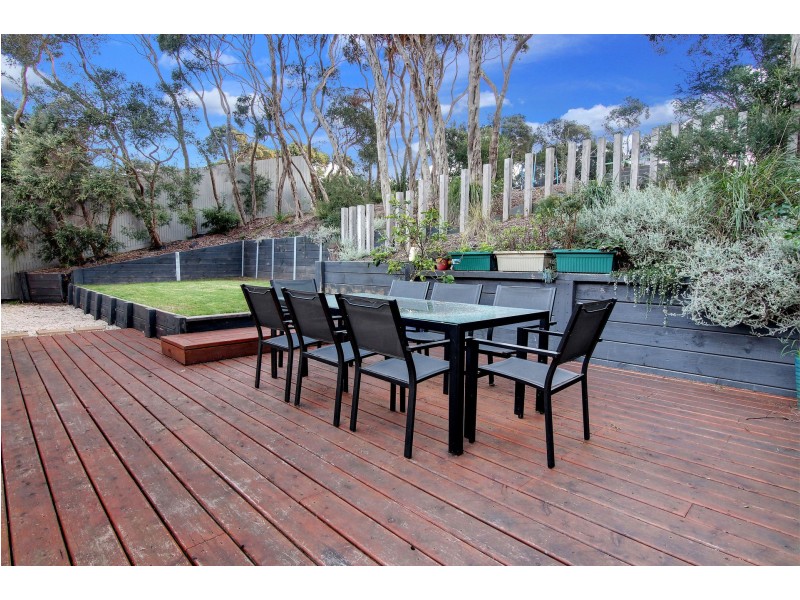 16 Betty Street, Rye VIC 3941