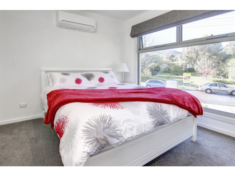 12 Hillman Avenue, Mccrae VIC 3938