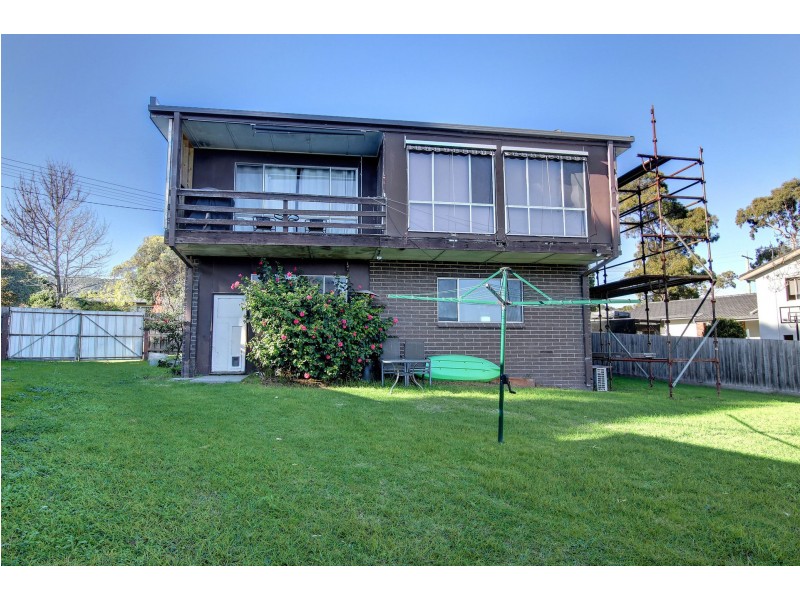 12 Hillman Avenue, Mccrae VIC 3938